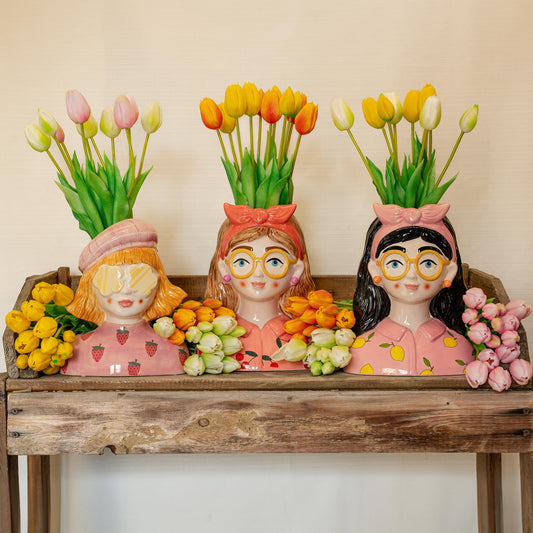 Vase „Erdbeer Mädchen“ + 10x Real Touch Tulpen Pink | Pflanzfix24.de - Pflanzfix24.de
